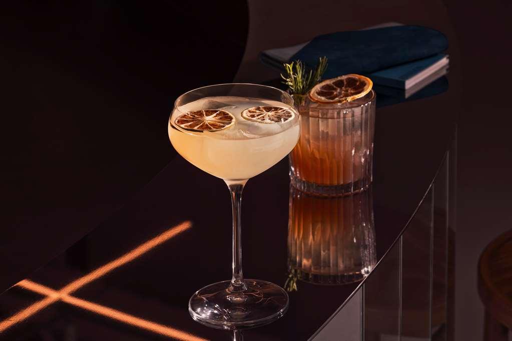 Okko Hotels Paris La Defense Nanterre Restaurant bilde