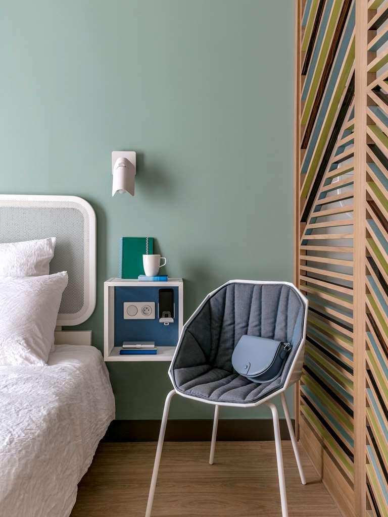Okko Hotels Paris La Defense Nanterre Rom bilde