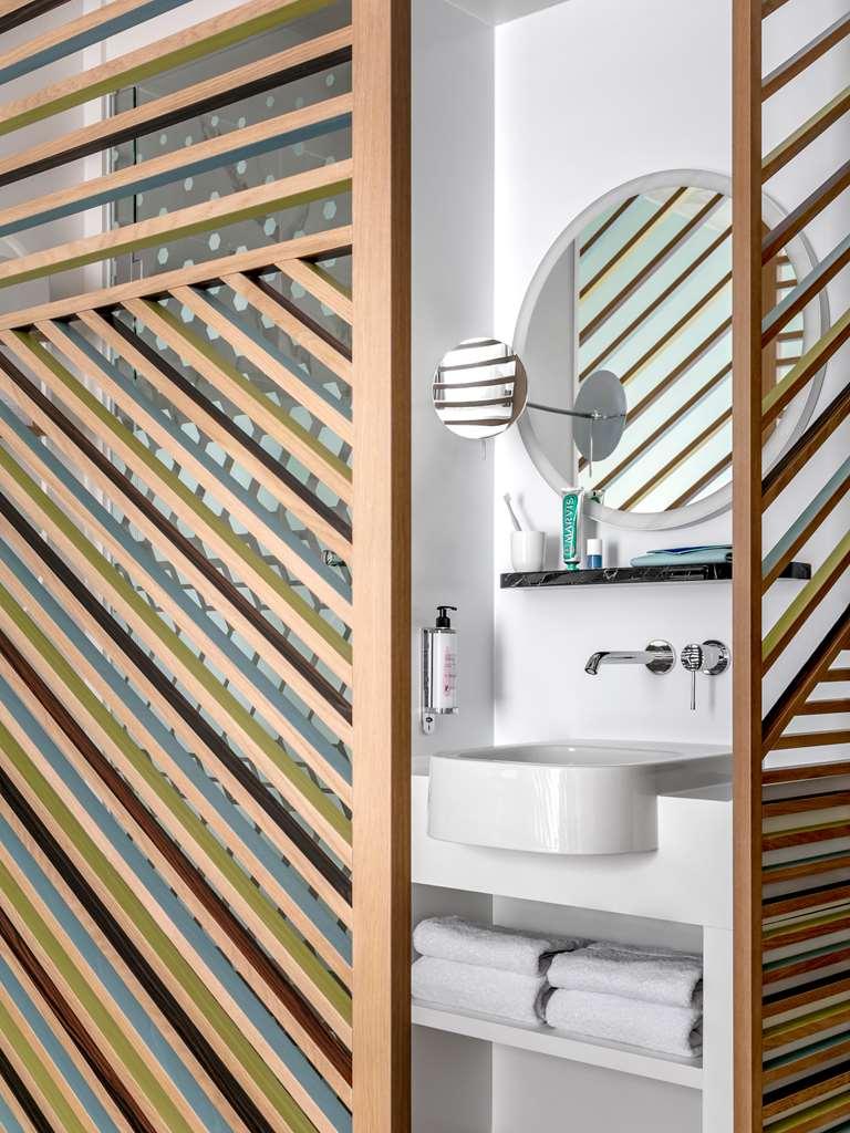 Okko Hotels Paris La Defense Nanterre Rom bilde